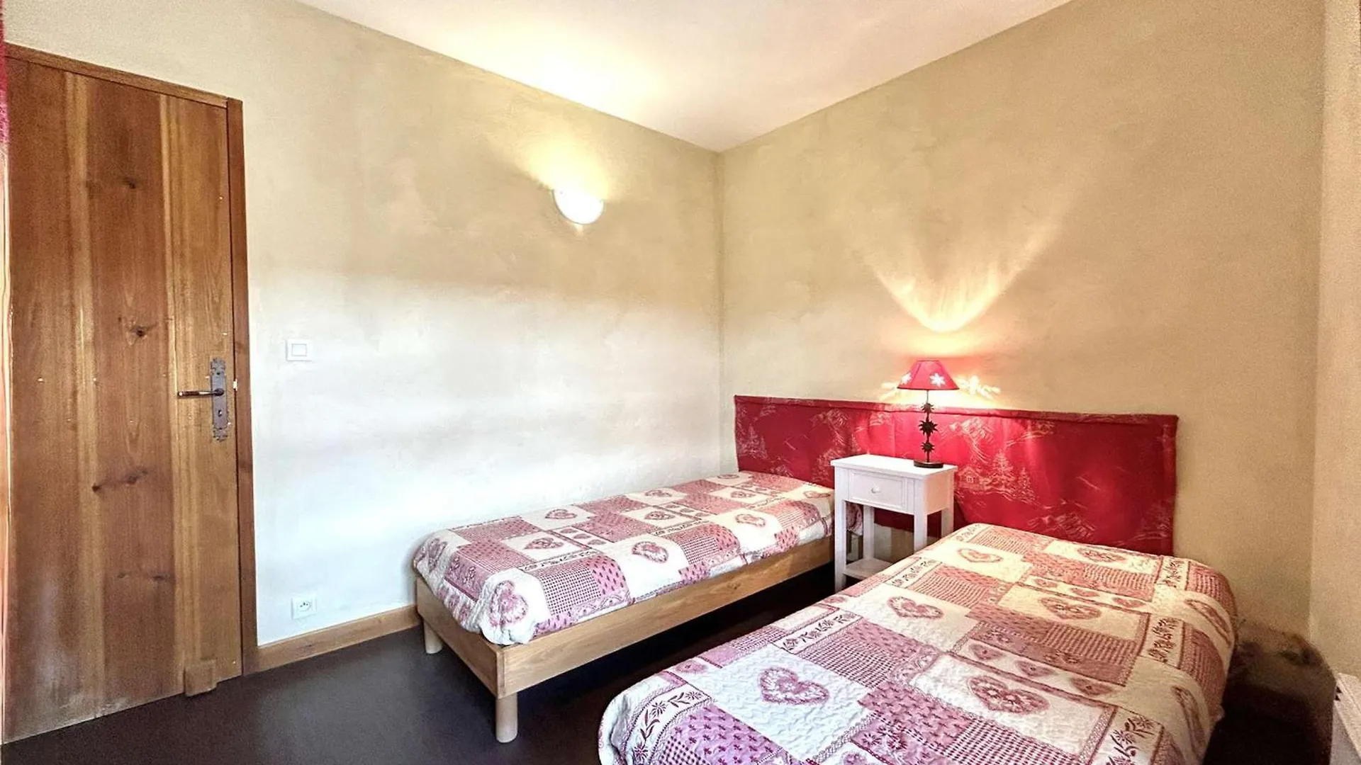 Apartment Charmant T3 Renove Au Coeur De Briancon - Ideal Pour 4, Bien Equipe, Proche Bus Et Parking - Fr-1-330C-102